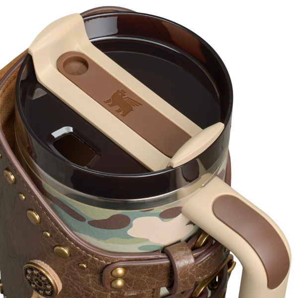 The Post Malone x Stanley Quencher H2.0 FlowState Tumbler with Quencher Pouch Belt | 40 OZ - Image 4